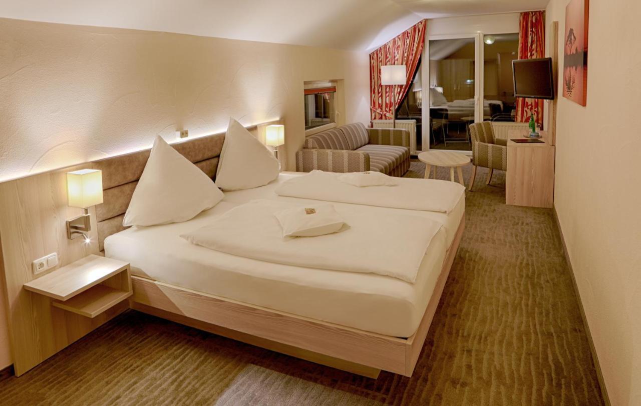 Hotel Magdalenenhof Inklusive Meinecardplus วิลลิงเงิน ภายนอก รูปภาพ